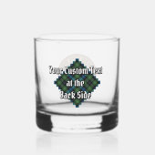 Clan MacKenzie Wappen über Tartan Whiskyglas (Rückseite)