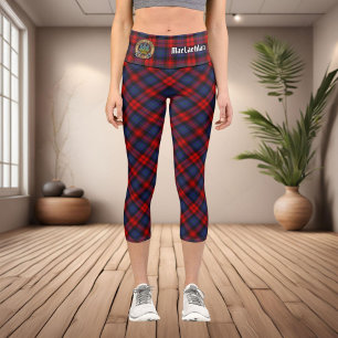 Clan MacLachlan Wappen über Tartan Capri Leggings