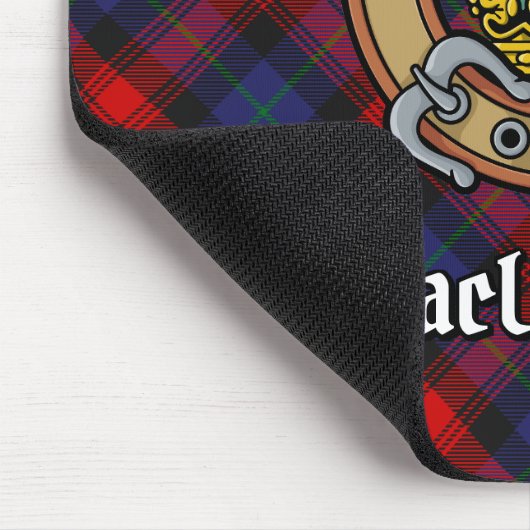 Clan MacLachlan Wappen über Tartan Mousepad (Ecke)