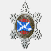 Clan MacLean Tartan Knot & Flag Schneeflocken Zinn-Ornament (Rechts)