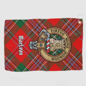 Clan MacLean Wappen über Tartan Golfhandtuch (Horizontal)