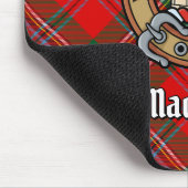 Clan MacLean Wappen über Tartan Mousepad (Ecke)