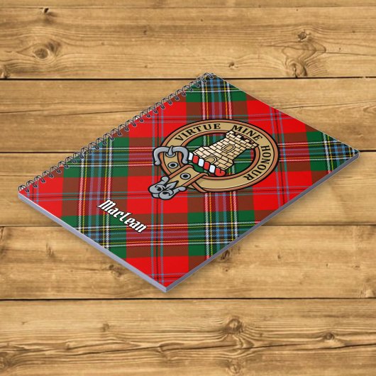 Clan MacLean Wappen über Tartan Notizblock