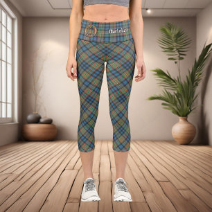 Clan MacLellan-Wappen über altem Tartan Capri Leggings