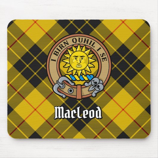 Clan MacLeod von Lewis Wappen über Tartan Mousepad (Vorne)