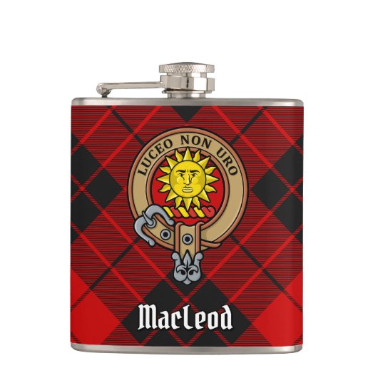 Clan MacLeod von Raasay Wappen Flachmann (Vorderseite)