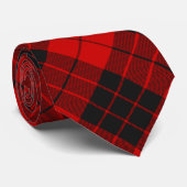 Clan MacLeod von Raasay Wappen über Tartan Krawatte (Gerollt)