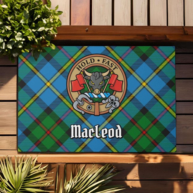 Clan MacLeod Wappen über Jagd Tartan Fußmatte (Von Creator hochgeladen)