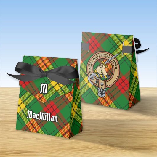 Clan MacMillan Wappen über Tartan Geschenkschachtel