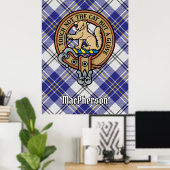 Clan MacPherson Wappen über Blue Dress Tartan Poster (Heimbüro)