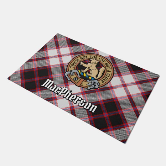 Clan MacPherson Wappen über die Jagd auf Tartan Fußmatte (Schrägansicht)
