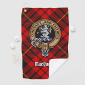 Clan MacQueen Crest über Tartan Golfhandtuch (Insitu)