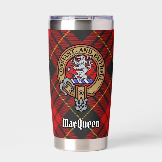 Clan MacQueen Crest über Tartan Thermobecher (Vorderseite)