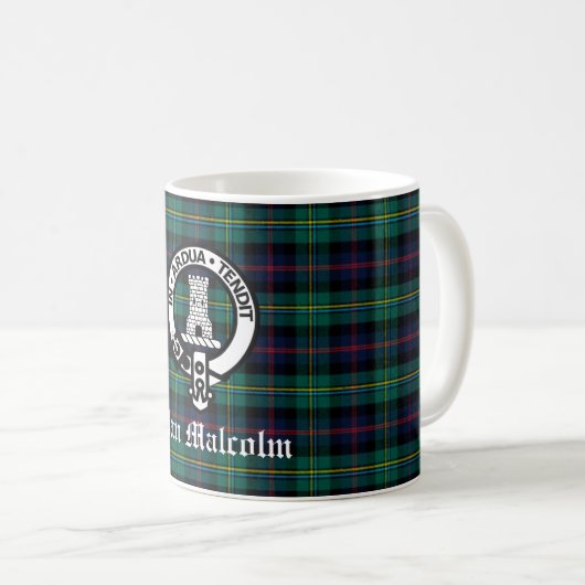 Clan Malcolm Wappen Abzeichen und Tartan Kaffeetasse (VorderseiteRechts)