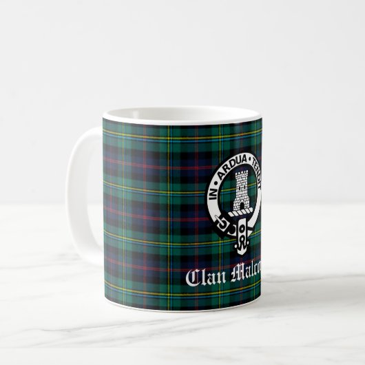 Clan Malcolm Wappen Abzeichen und Tartan Kaffeetasse (Vorderseite Links)