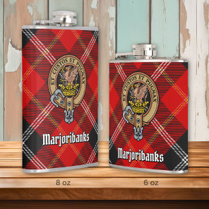 Clan Marjoribanks Wappen über Tartan Flachmann