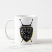 Clan Moffat Tartan-Schild und Schwerter Kaffeetasse (Links)