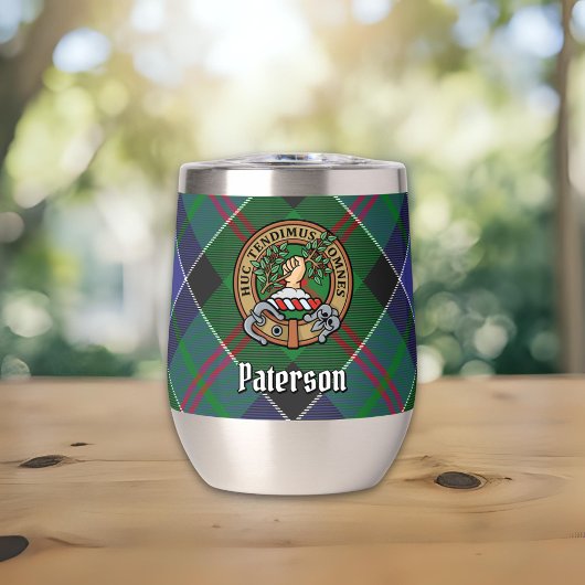 Clan Paterson Wappen über Tartan