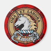 Clan Ramsay Wappen über Red Tartan Magnet (Vorne)