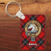 Clan Ramsay Wappen über Red Tartan Schlüsselanhänger (Vorderseite)