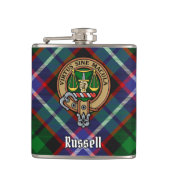 Clan Russell-Wappen über Tartan Flachmann (Vorderseite)