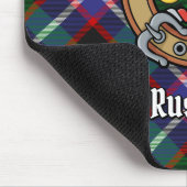 Clan Russell-Wappen über Tartan Mousepad (Ecke)