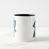 Clan Sverker Bindungs-Rune-Tasse Zweifarbige Tasse (Mittel)