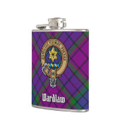 Clan Wardlaw Wappen über Tartan Flachmann (Links)
