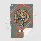 Clan Wilson Wappen über antikes Tartan Golfhandtuch (Insitu)