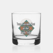 Clan Wilson Wappen über antikes Tartan Whiskyglas (Rückseite)