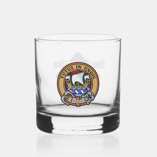 Clan Wood Wappen über Tartan Whiskyglas (Vorderseite)
