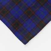 Clan Zuhause Wappen Abzeichen und Tartan Fleecedecke (Ecke)