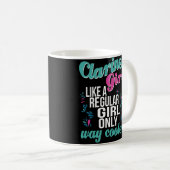 Clarinet-Mädchen-Spieler-marschierendes Kaffeetasse (VorderseiteRechts)