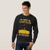 Clarinet Player On The Moon Sweatshirt (Vorne ganz)