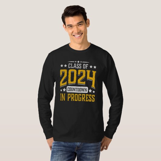 Class of 2024 Countdown in Progress Funny Graduati T-Shirt (Vorne ganz)