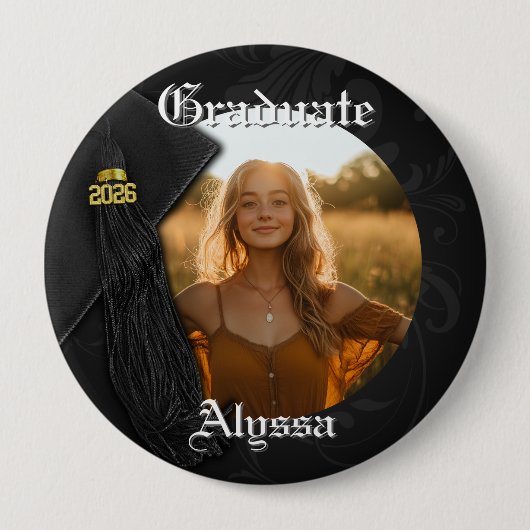 Class of 2026 Black Tassel Dignified Graduation Button (Vorderseite)