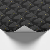 Class of 2026 Black Tassel Dignified Graduation Geschenkpapier (Ecke)