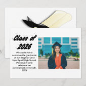Class of 2026 black typography graduation photo  einladung (Vorne/Hinten)