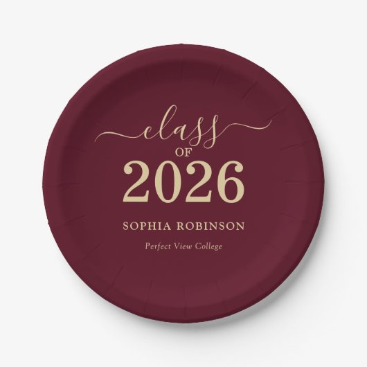 Class of 2026 Gold Burgundy Graduation Party Pappteller (Vorderseite)