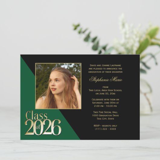 Class of 2026 Gold Grad Green with Photo Einladung (Stehend Vorderseite)