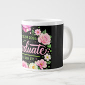 Class of 2026 Graduate She Did It Pink Floral mug Jumbo-Tasse (Vorderseite Rechts)