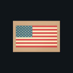Classic American Flag Wall Art Deco Leinwanddruck<br><div class="desc">Die rot,  blau und cremefarbenen Farbtöne verleihen dieser amerikanischen Leinwand ein rustikales,  Vintages Ambiente. Das Design stammt aus der Originalkunst.</div>