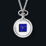 Classic Bauhaus Art Blue Square Armbanduhr<br><div class="desc">Inspiriert von der Bauhaus-Bewegung,  ist diese Halskettenuhr mehr als nur ein Zeitstück - sie ist eine tragbare Aussage von einer gediegenen,  raffinierten Einfachheit. Dieses Stück,  das mit klaren Linien,  geometrischen Formen und einem Fokus auf essenzielle Schönheit gestaltet wurde,  verbindet nahtlos Form und Funktion.</div>