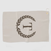 Classic Beige & Dark Brown Initial Laurel Monogram Golfhandtuch (Horizontal)