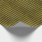 Classic Black and Gold Houndstooth Pattern Geschenkpapier (Ecke)