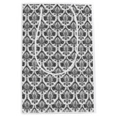 Classic Black and White Damask Textile Pattern Mittlere Geschenktüte (Vorderseite)