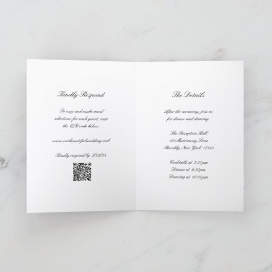 Classic Black and White QR Code Timeless Wedding Einladung (Innenseite)