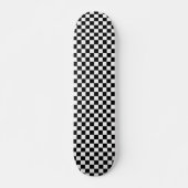 Classic black checkerboard skateboard (Vorne)