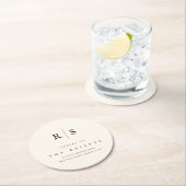 Classic Black & Ecru Monogram Wedding Bar Runder Pappuntersetzer (Vor Ort)