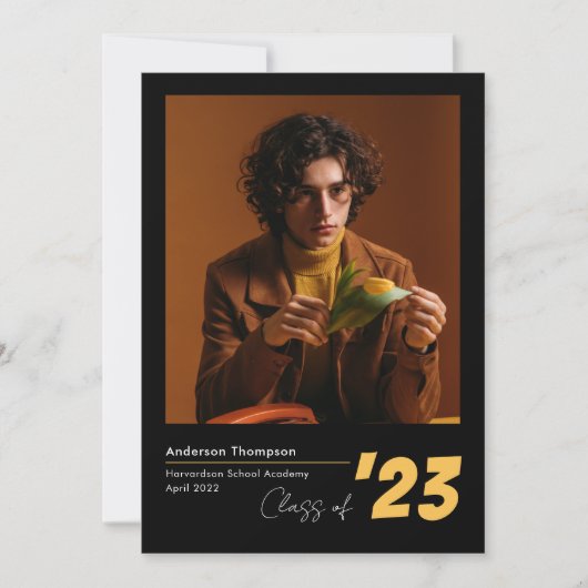 Classic Black Gold Script Foto Collage Abschluss Ankündigung (Vorderseite)